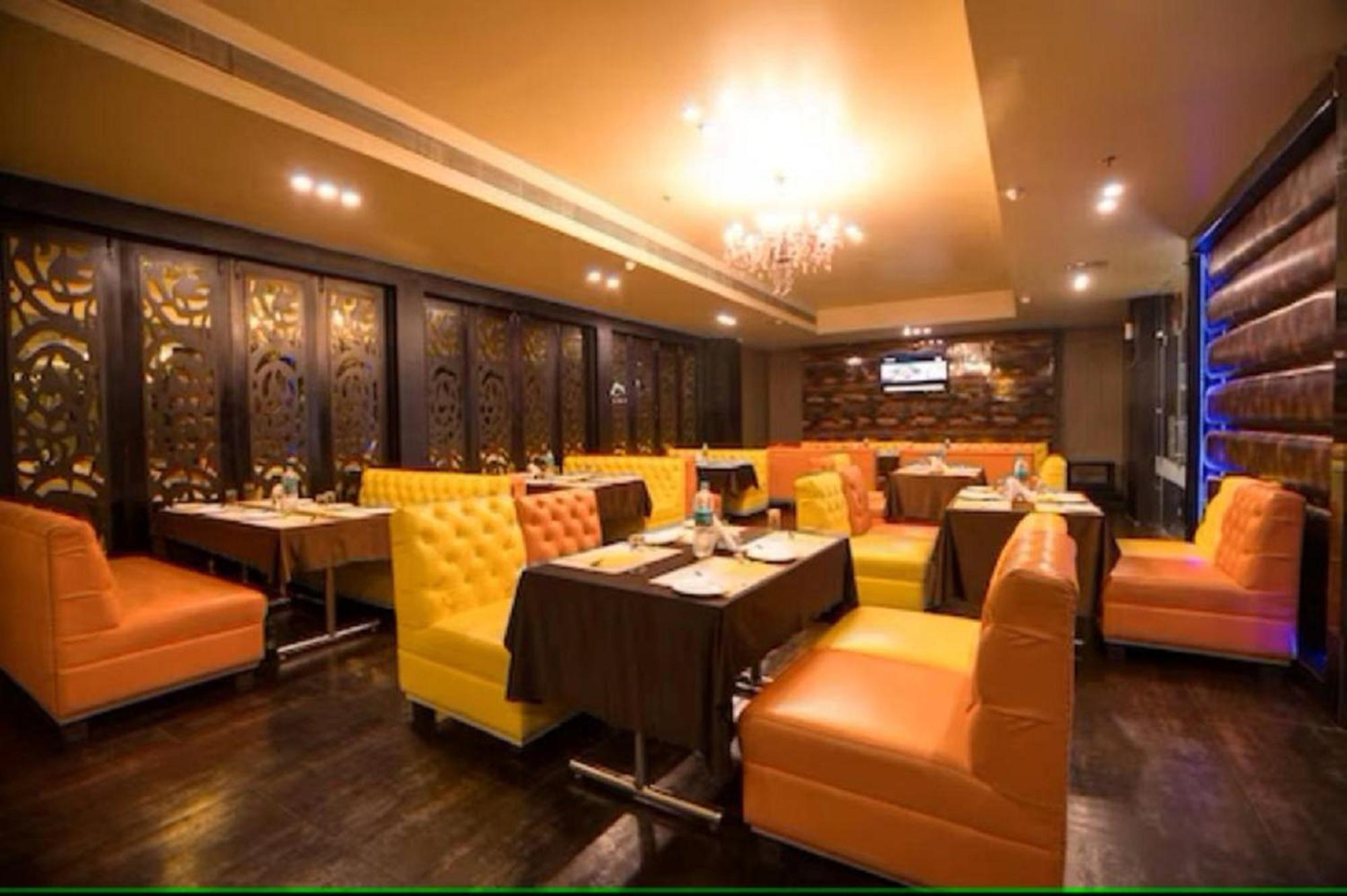 Hotel Suncity & Restaurant Hisār Exterior foto