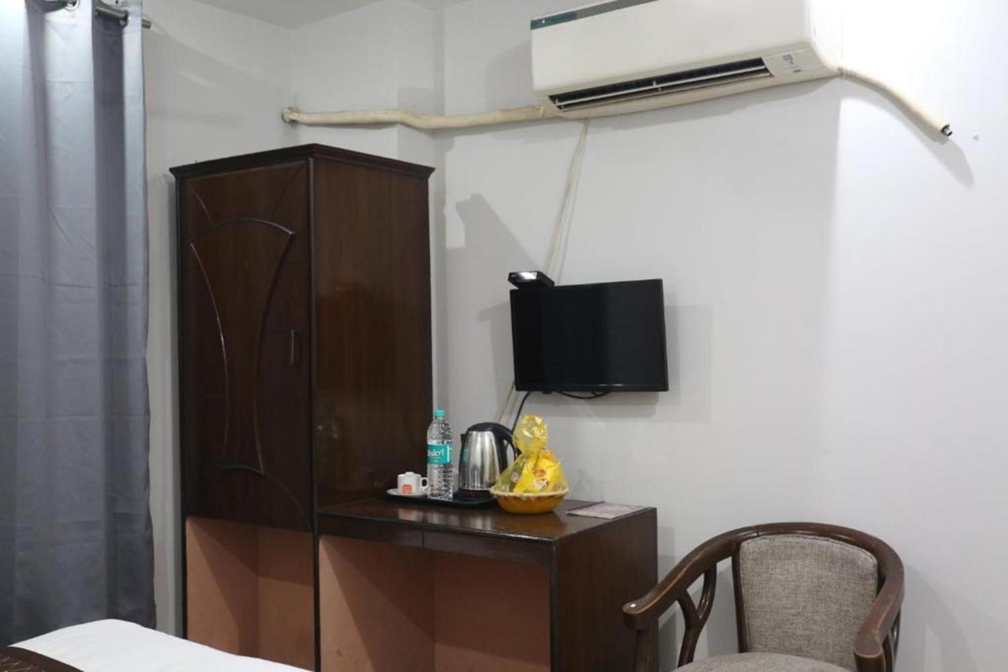 Hotel Suncity & Restaurant Hisār Exterior foto